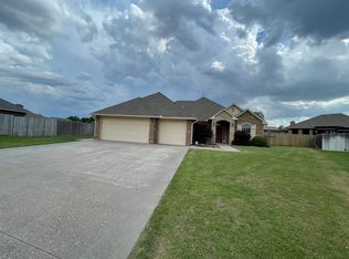 4609 Starlight Cir, Enid, OK 73703