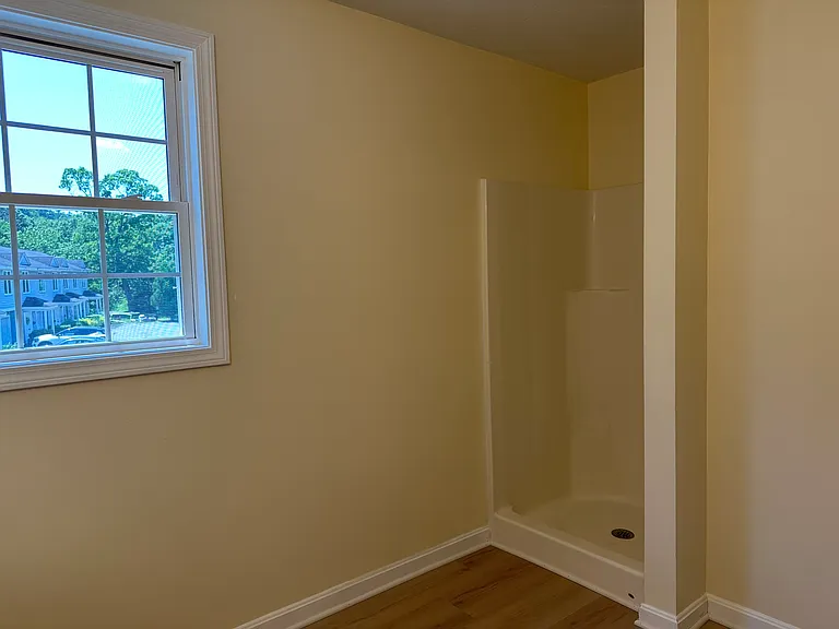 525 Water St #4 — Photo 14