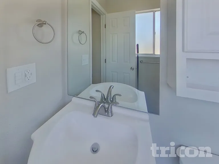 1017 De La Vista Pl — Photo 10