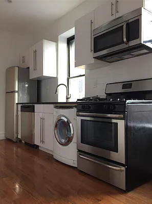 Rented by Platinum Properties | media 11