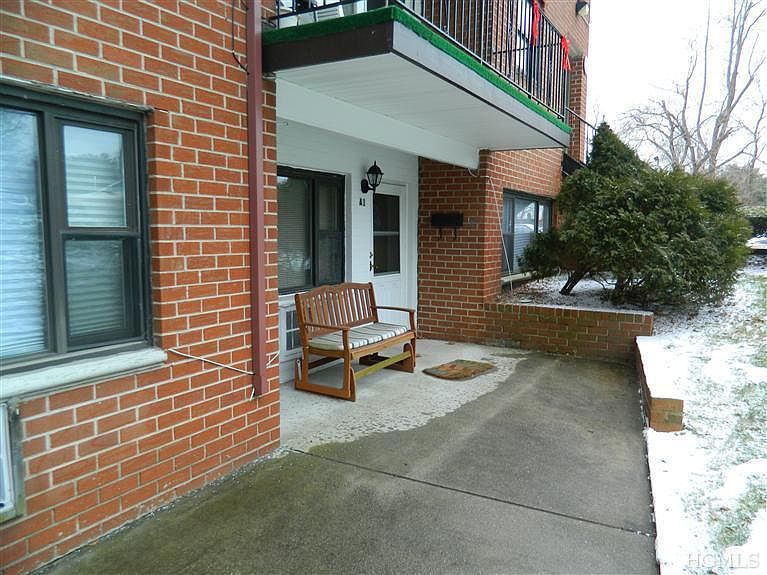 1st image of 26 Fieldstone Dr APT 1A