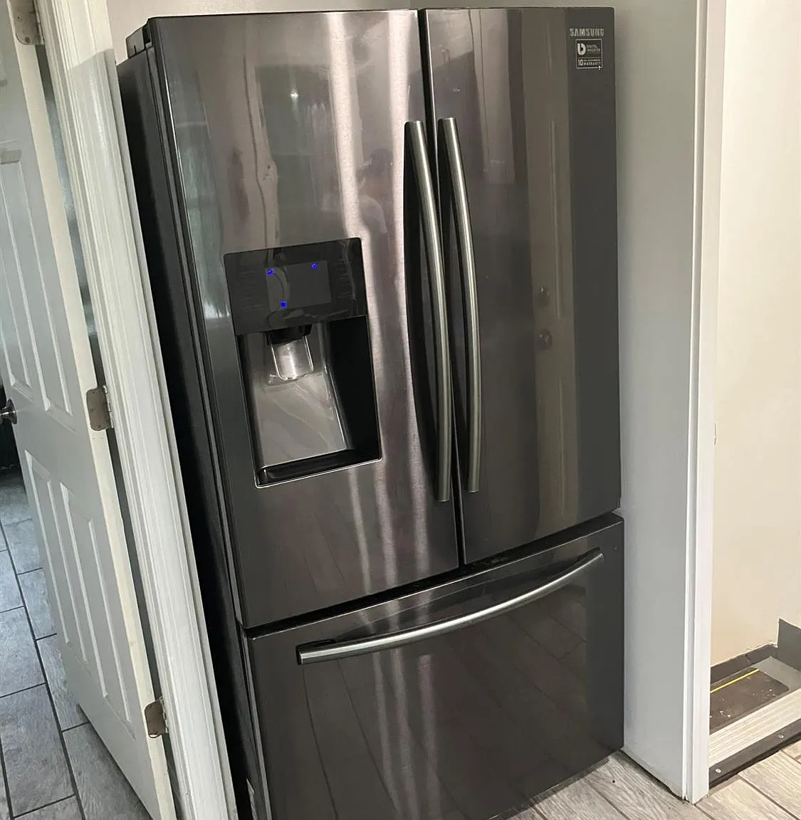 1 bed, 1.0 bath, $1,800 — Photo 4