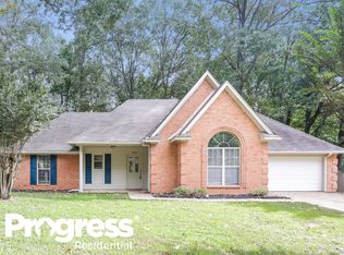 6730 Hickory Crest Dr, Walls, MS 38680