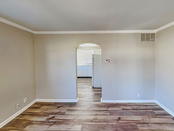 2nd image of 2607 N Layman Ave