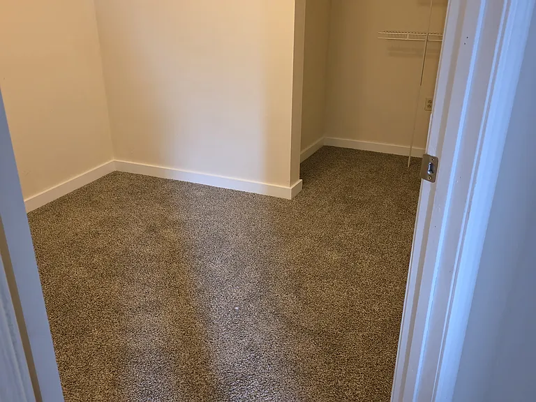 20 Main St #2D — Photo 5