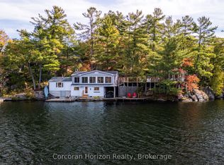 566 Hungry Bay Rd W, Georgian Bay, ON L0K1S0