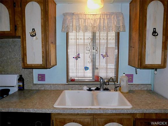 3rd image of 1884 Clearwater Dr