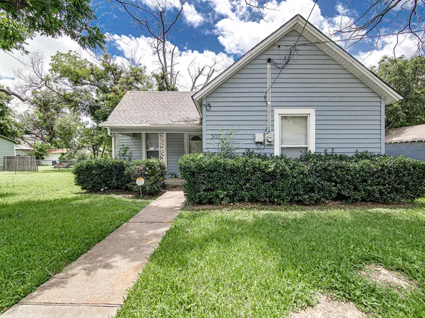 507 W Heard St, Cleburne, TX 76033
