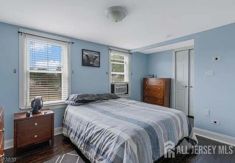 110 Parker St — Photo 17
