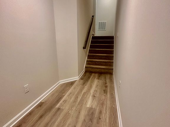 5th image of 479 N Palace Dr #479