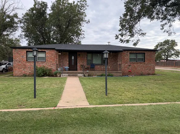 301 Jones St, Quitaque, TX 79255