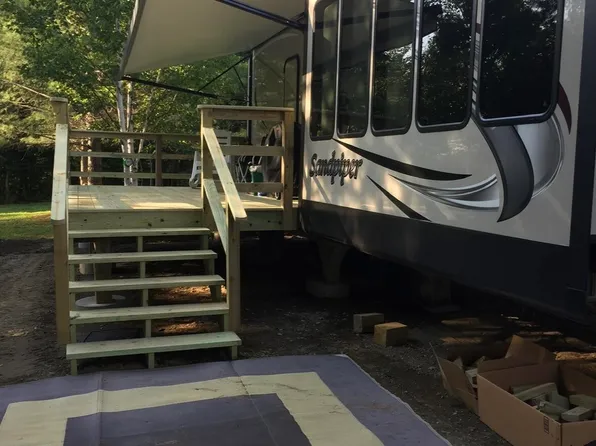 18 Thorell Drive, Greenville, ME 04441