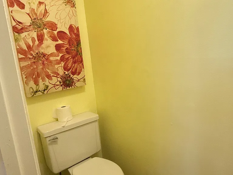 556 Tusculum Ave #556 — Photo 33