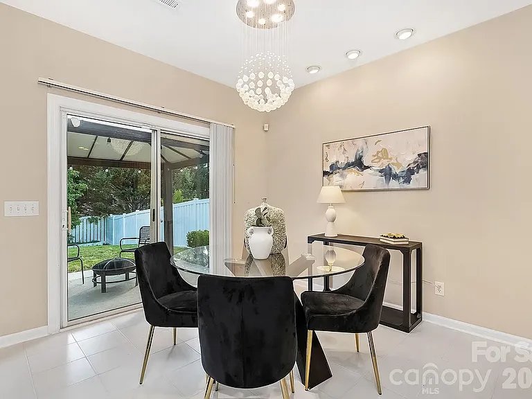 5110 Dragonfly Ln — Photo 12