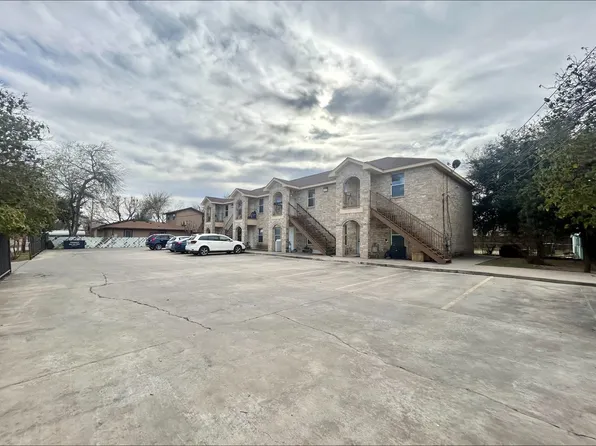 3119 E Galveston St, Laredo, TX 78043