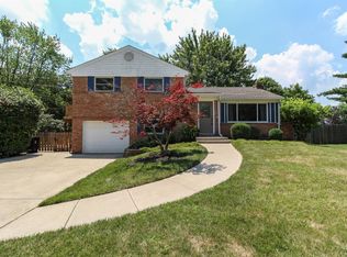 555 Shawnee Ln, Mason, OH 45040