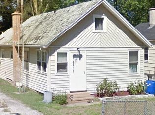 370 Walnut St, Benton Harbor, MI 49022