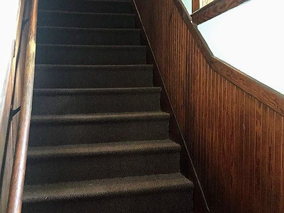 Stairway to 2A