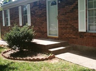 120 Hickory Hill Dr, Elizabethtown, KY 42701