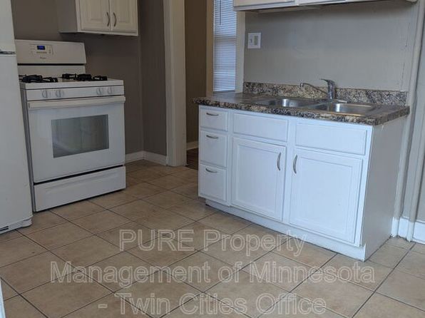 605 Van Buren Ave APT 2