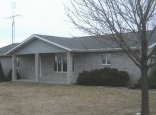 17217B North St #73, Shannon, IL 61078