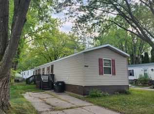 1940 86th St W, Inver Grove Heights, MN 55077