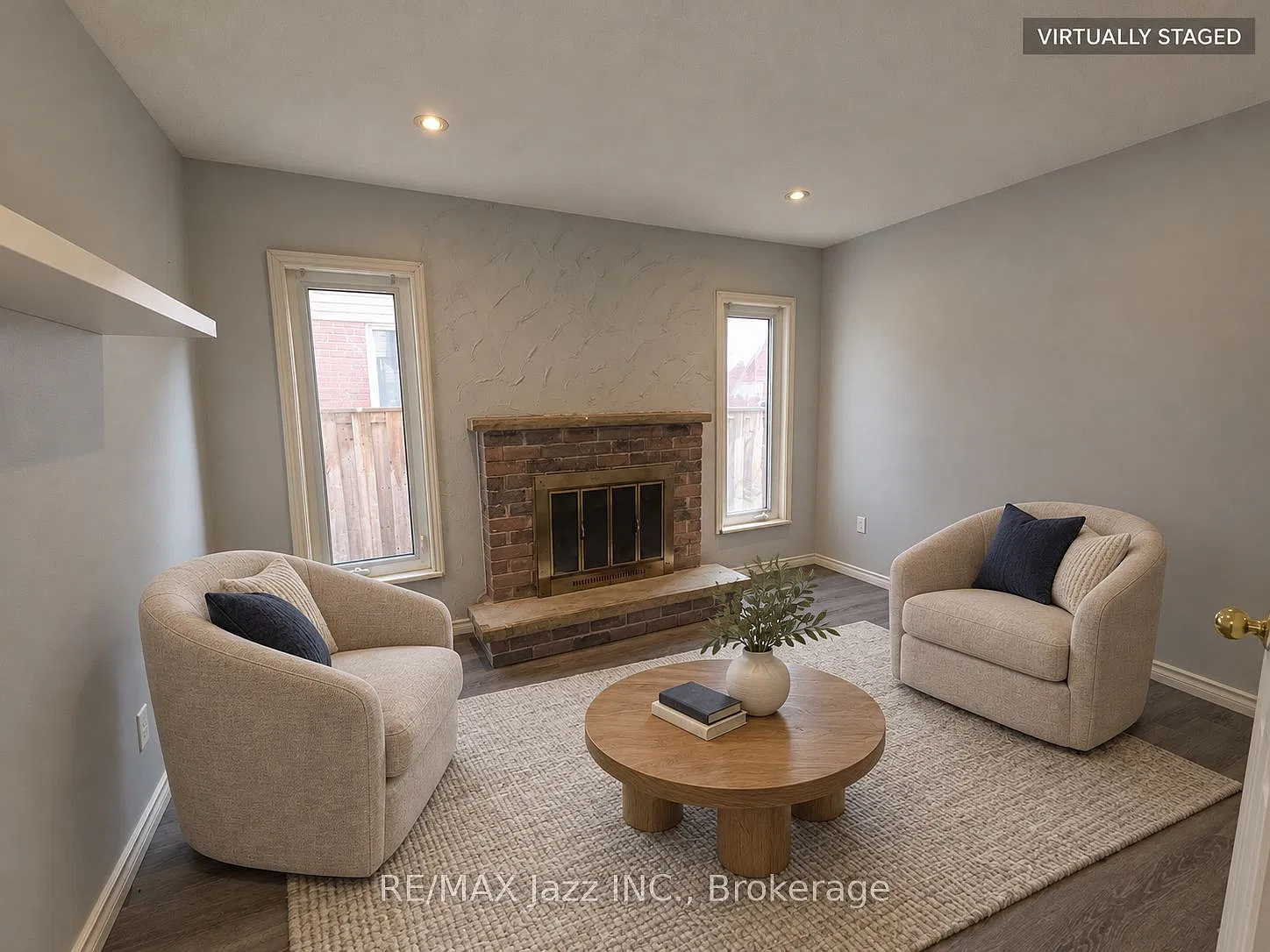 4 bed, $2,990 — Photo 4