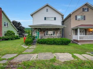 465 Jefferson Ave, Jermyn, PA 18433