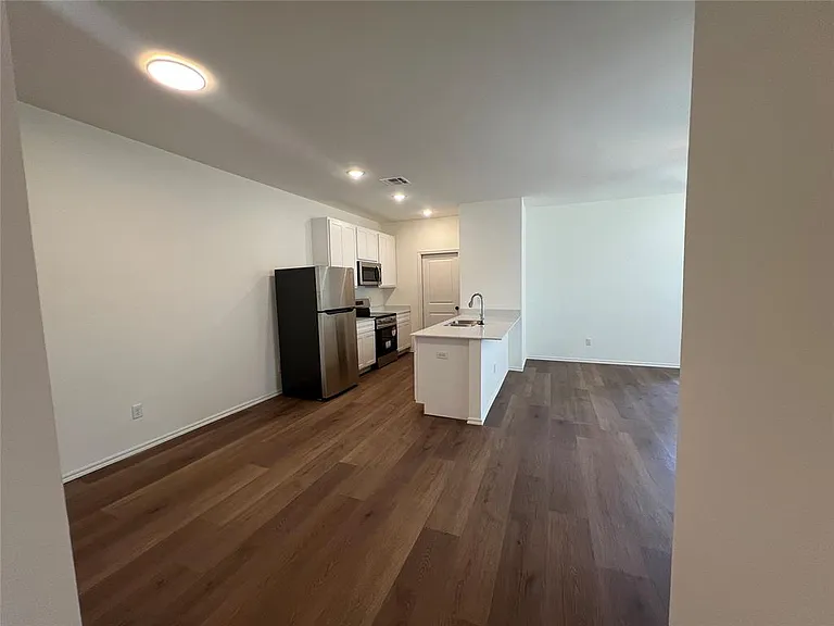 206 Mason Ct — Photo 16