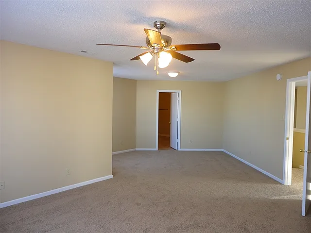 2324 Shadowbrook Dr — Photo 12