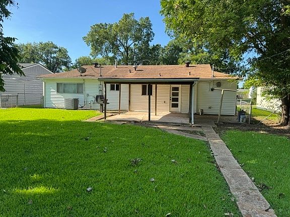 2nd image of 3217 Impala Dr