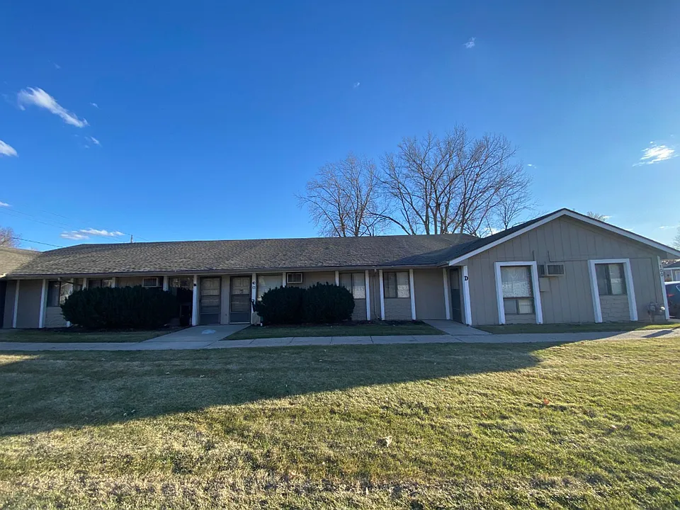 Spring Valley Apartments