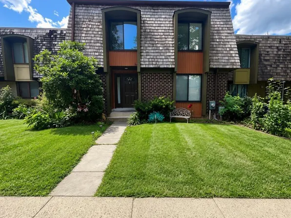 9463 Hickory View Pl, Gaithersburg, MD 20886