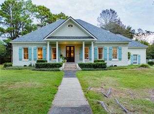 16 Audubon Pl, Fairhope, AL 36532