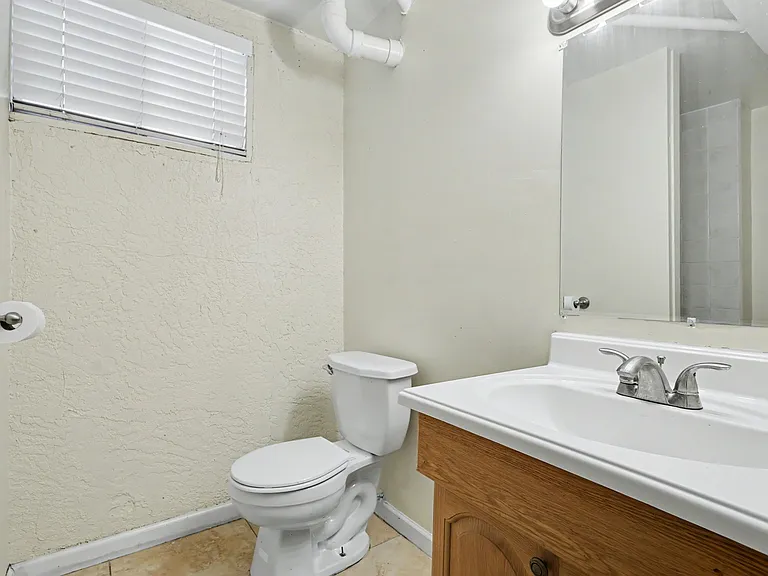 1731 Auburn Dr — Photo 14