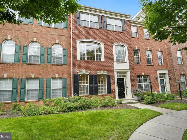 12604 Gladys Retreat Cir, Bowie, MD 20720