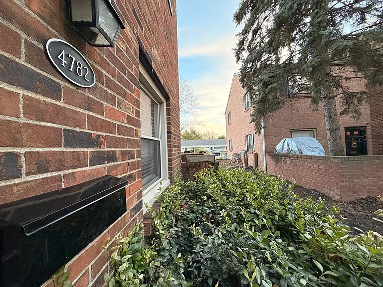 4782 Merrifield Pl — Photo 25