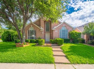 3108 Riverside Dr, Carrollton, TX 75007