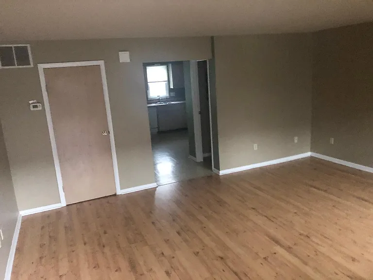 357 Washington Ave — Photo 5