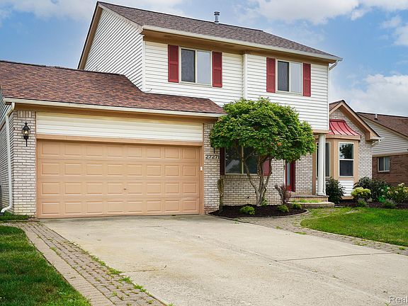 3rd image of 27271 Sparrow Ct