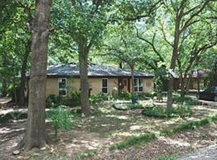 920 Timber Creek Dr, Lewisville, TX 75067