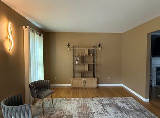 1106 Claycrest Dr, Saint Charles, MO 63304