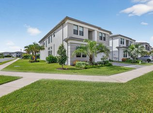 8284 Royal County Down Rd, Boca Raton, FL 33434