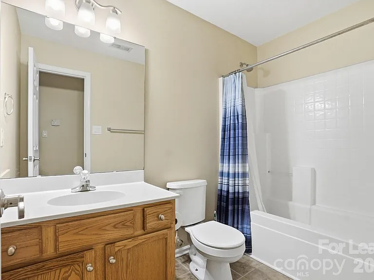 2830 Black Walnut Ln — Photo 18