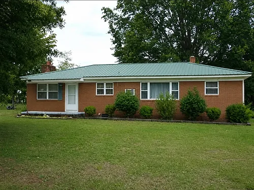 8165 Wood St Photo 1