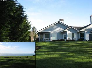 102 Schooner Bay Dr, Brookings, OR 97415