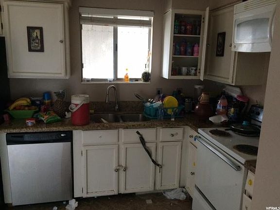 3rd image of 2971 S Cortney Dr