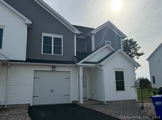 29 Covey Rd #4, Burlington, CT 06013