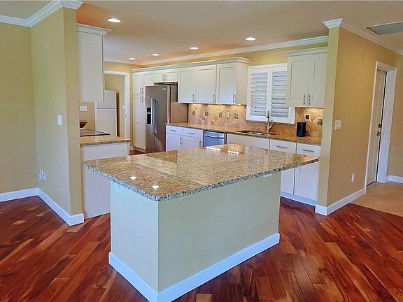 4th image of 1559 Whiskey Creek Dr
