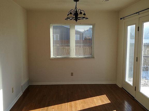 2nd image of 1028 Boswell Dr